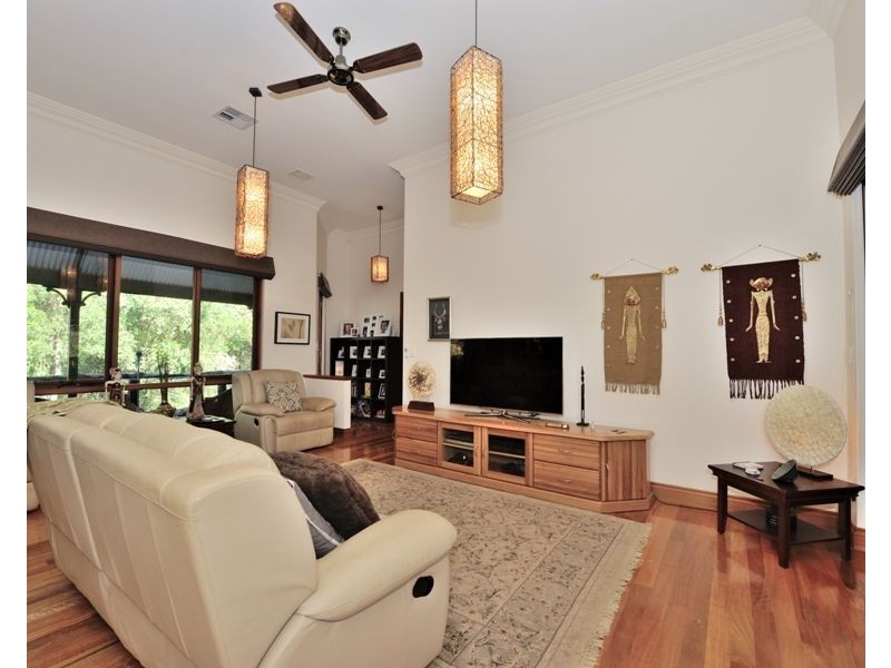 5 Forrest Street, Pinjarra WA 6208