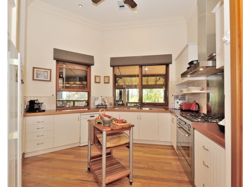 5 Forrest Street, Pinjarra WA 6208