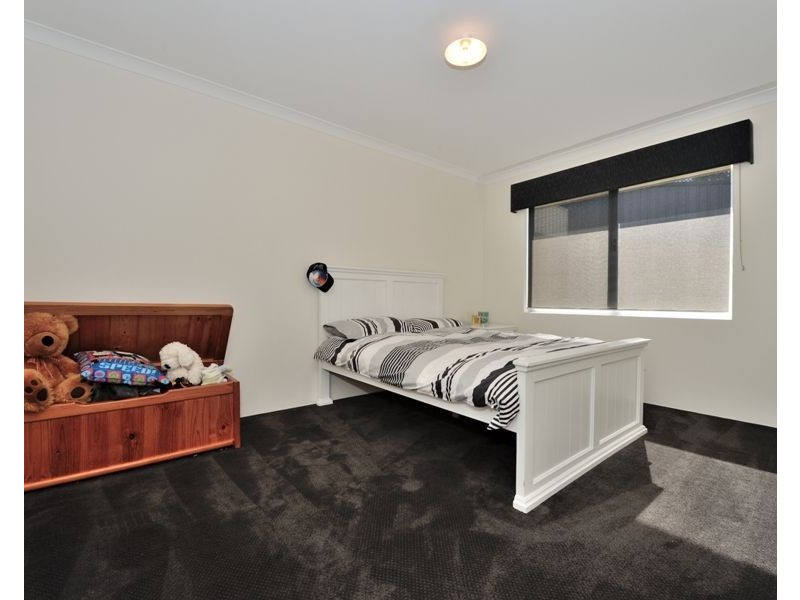 19 Chieftain Pass, Madora Bay WA 6210