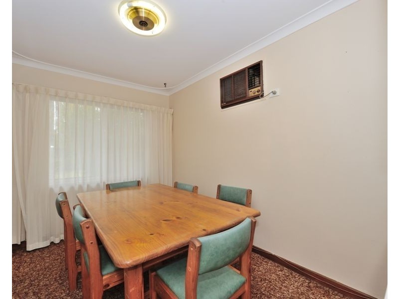 33 Roy Road, Coodanup WA 6210