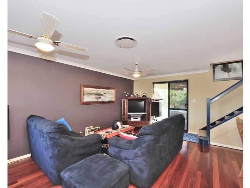 1/16 Beam Road, Mandurah WA 6210