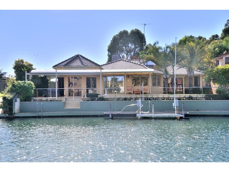 37 Blackwood Parade, Dudley Park WA 6210