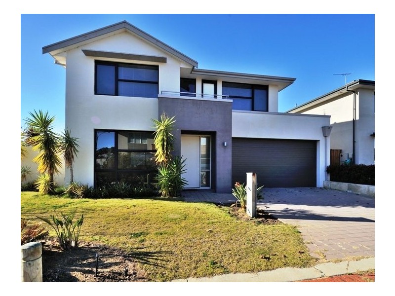 6 Arcot Court, Meadow Springs WA 6210