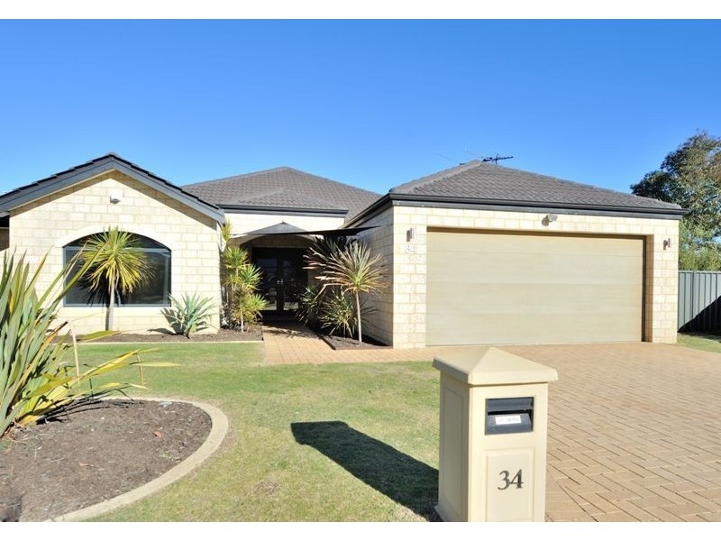 34 Hudson Drive, Dudley Park WA 6210