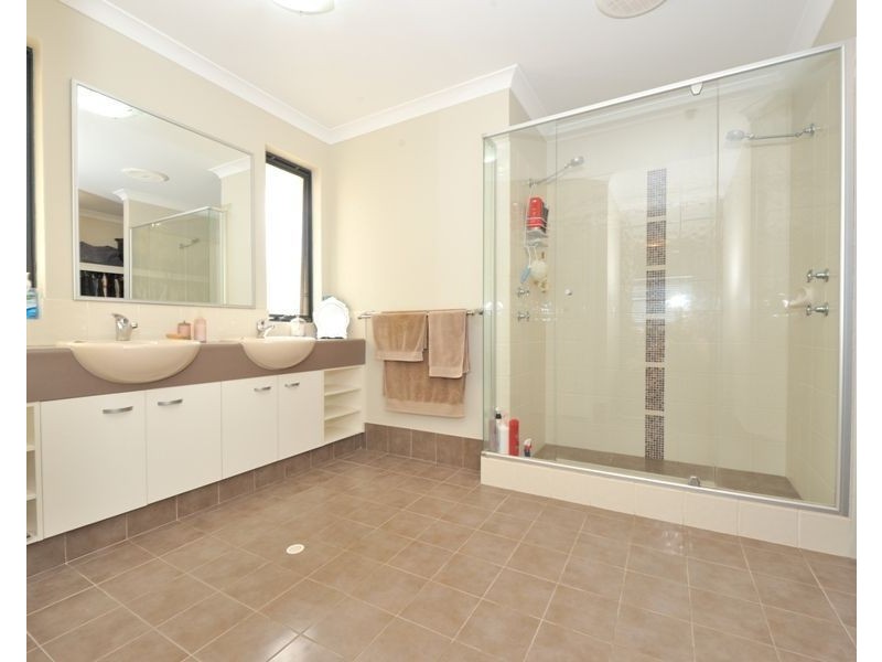 21 Abercrombie Rise, Madora Bay WA 6210
