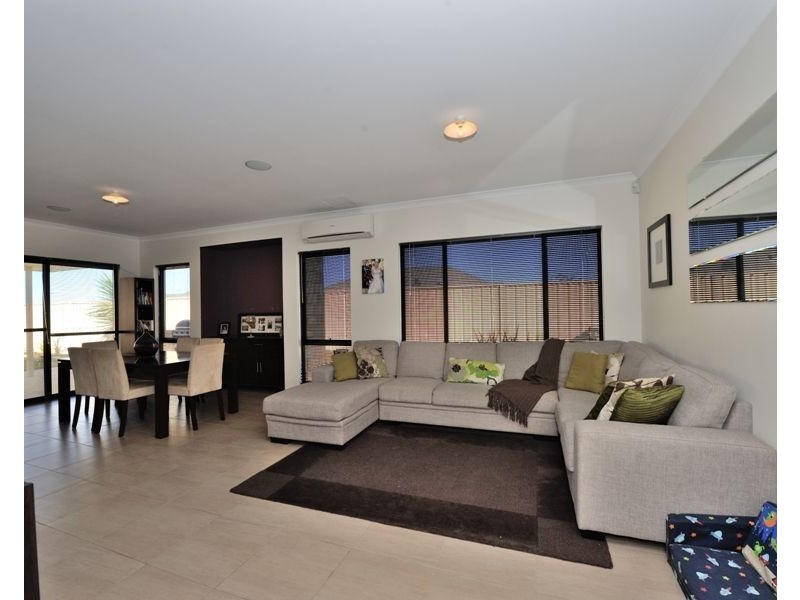 175 Yindana Boulevard, Lakelands WA 6180