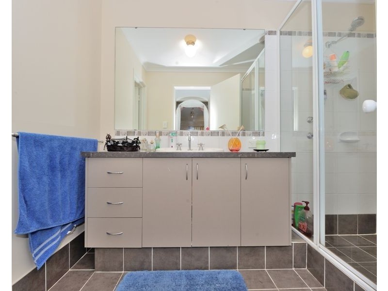 102 Meadow Springs Drive, Meadow Springs WA 6210