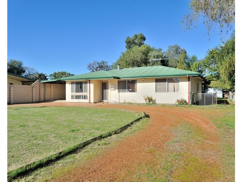 35 Roy Road, Coodanup WA 6210