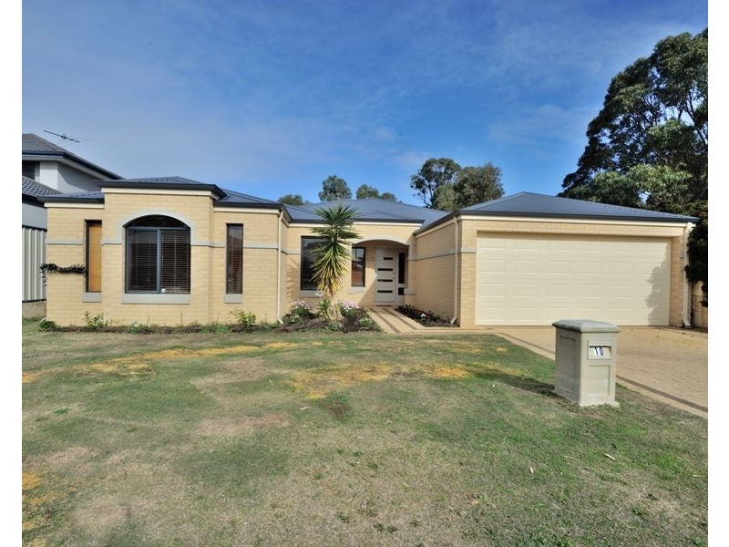 10 Anniston Loop, Meadow Springs WA 6210