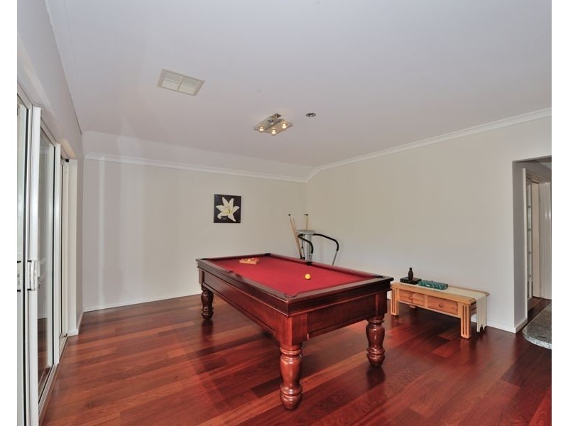 10 Anniston Loop, Meadow Springs WA 6210