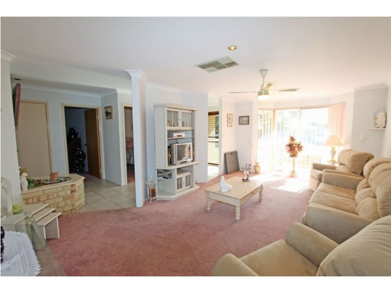 19 Birdsong Grove, Greenfields WA 6210