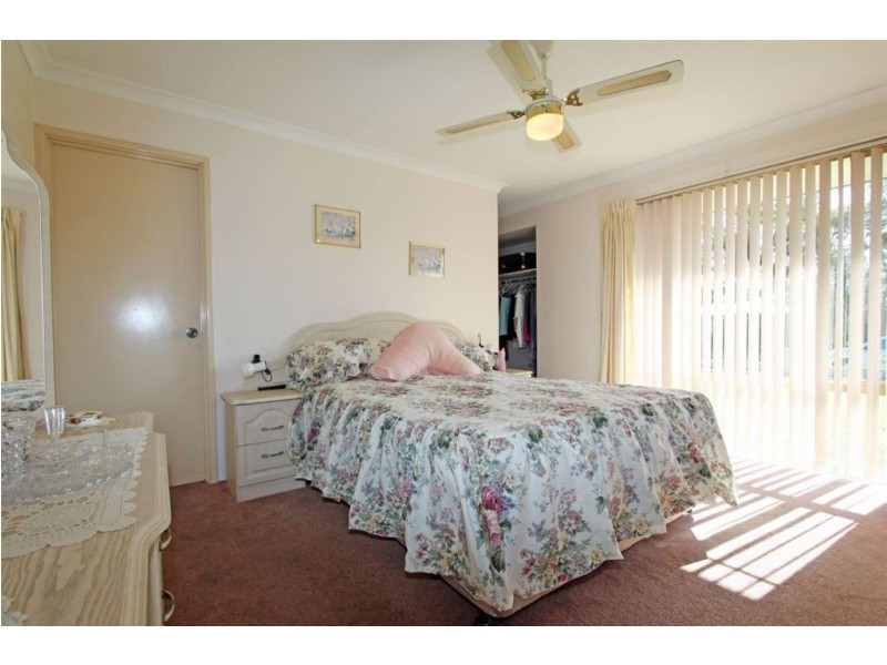 19 Birdsong Grove, Greenfields WA 6210