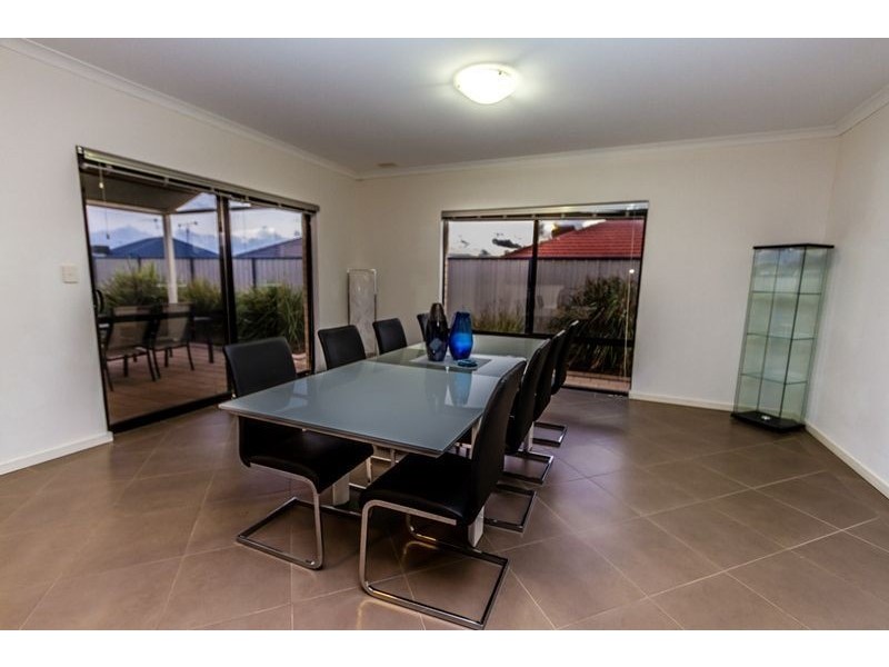 15 Eldorado Loop, Meadow Springs WA 6210