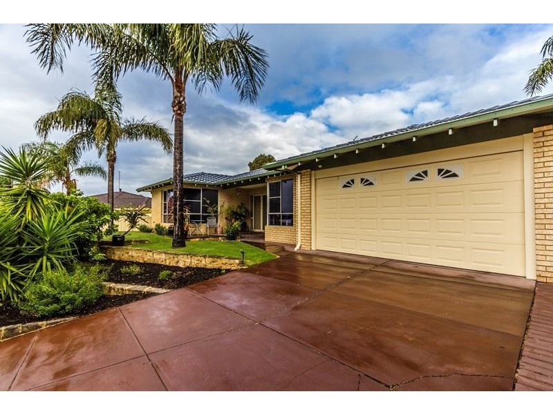 6 Sage Court, Halls Head WA 6210