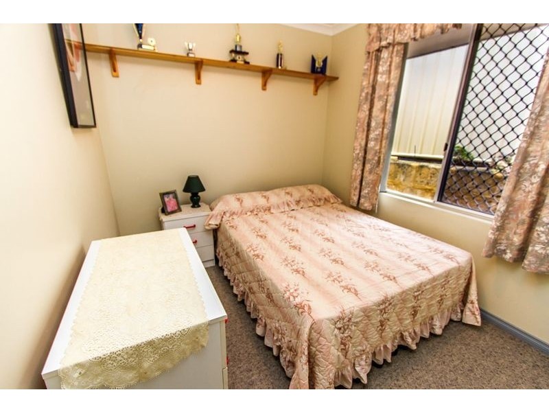 6 Sage Court, Halls Head WA 6210