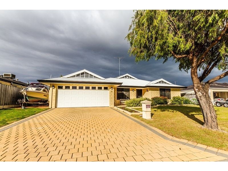10 Montego Way, Halls Head WA 6210