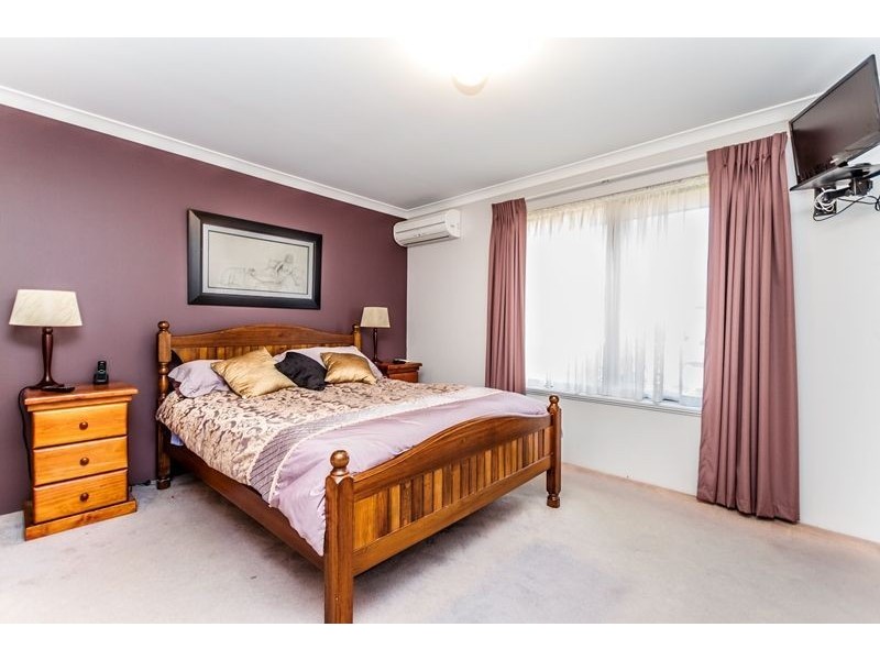 10 Montego Way, Halls Head WA 6210