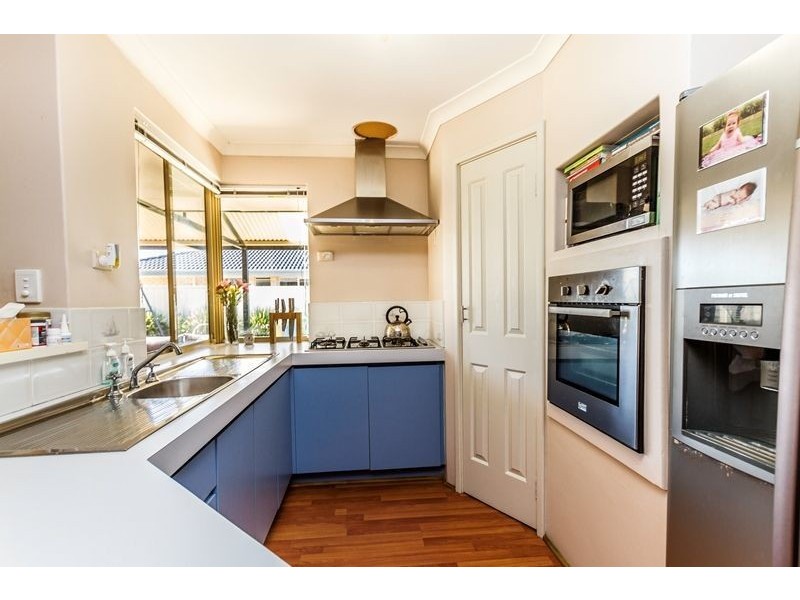 12 Coodanup Drive, Coodanup WA 6210