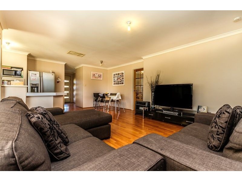 12 Coodanup Drive, Coodanup WA 6210