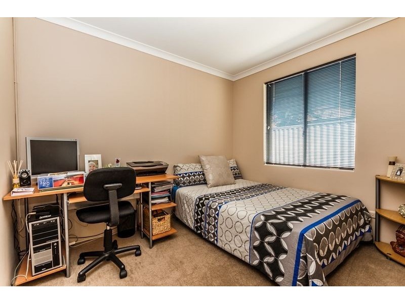 12 Coodanup Drive, Coodanup WA 6210
