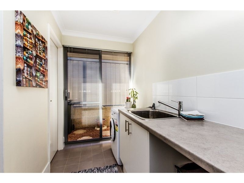 28 Still Meadow Turn, Meadow Springs WA 6210