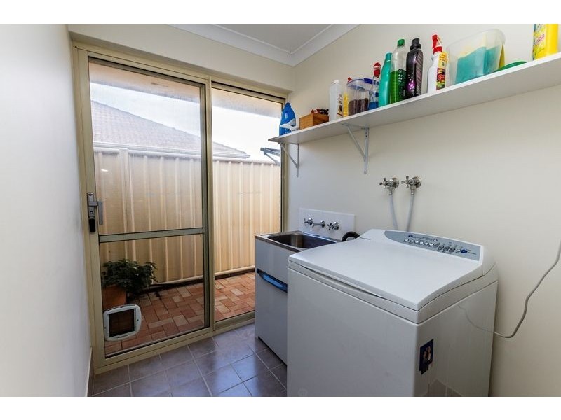 73 Cawana Parkway, Lakelands WA 6180