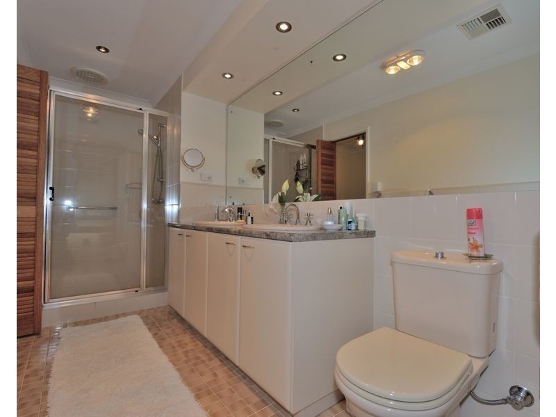 6 Bangalay Court, Halls Head WA 6210