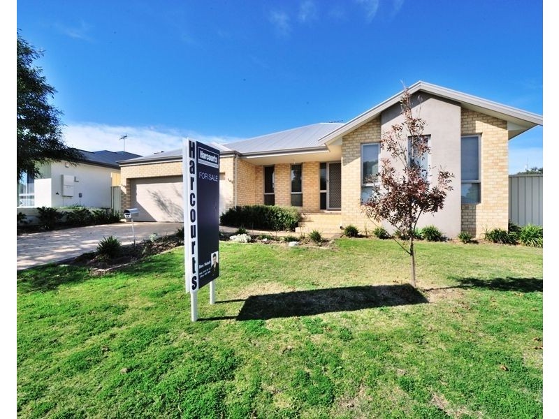 64 Iluka Road, Dawesville WA 6211