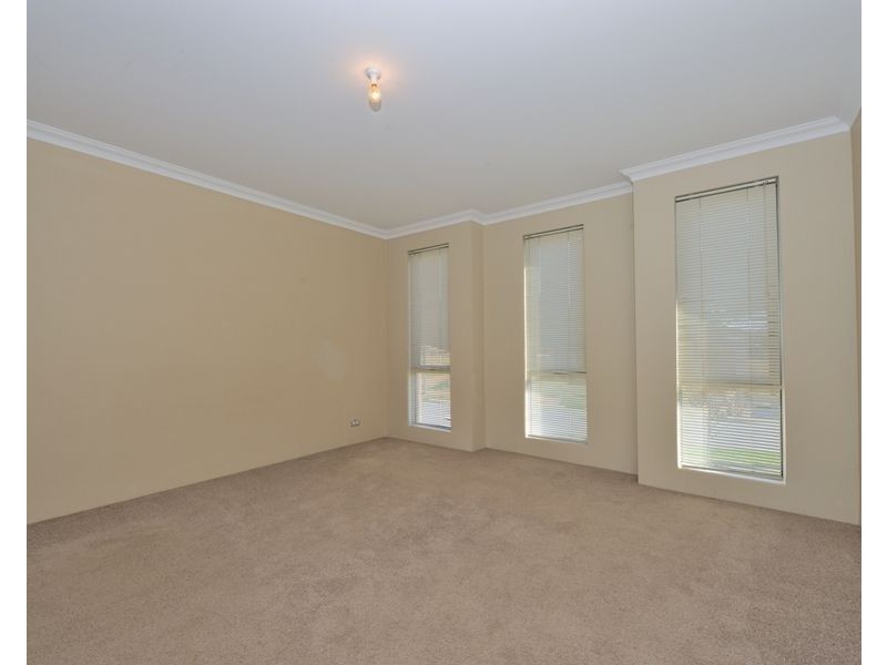 64 Iluka Road, Dawesville WA 6211