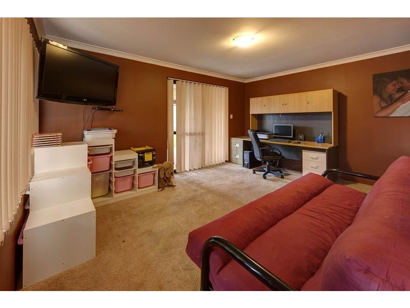 20 La Grange Place, Meadow Springs WA 6210