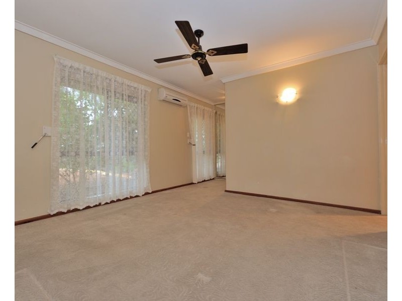 69 Gillark Street, Dudley Park WA 6210