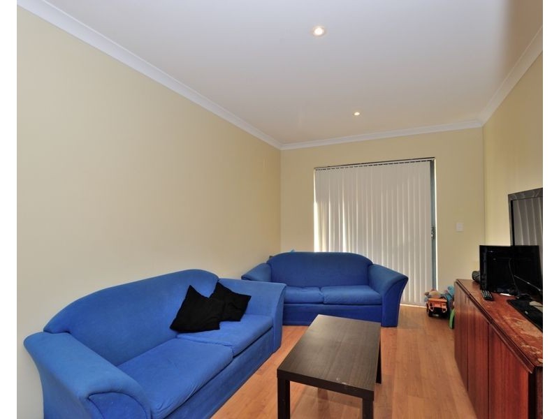 3/24 Davey Street, Mandurah WA 6210