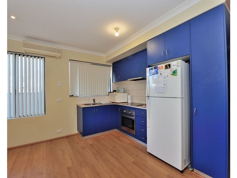 3/24 Davey Street, Mandurah WA 6210