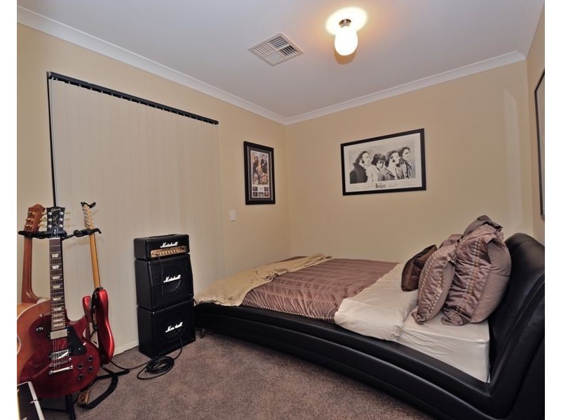 4/15 Davey Street, Mandurah WA 6210