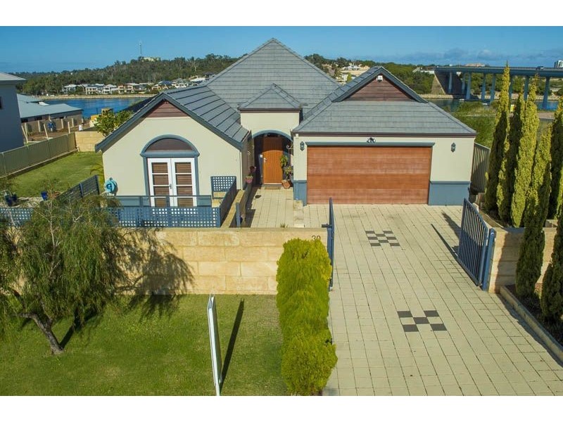 30 Spoonbill Retreat, Wannanup WA 6210