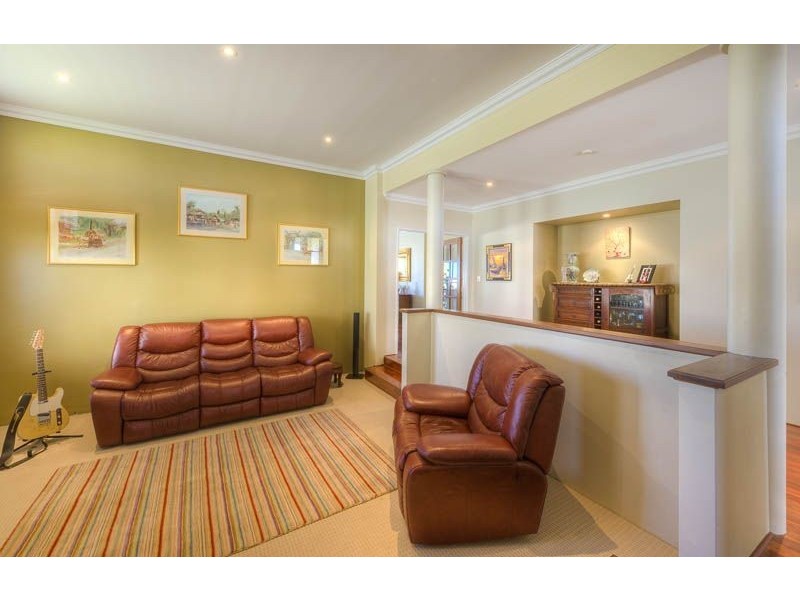 30 Spoonbill Retreat, Wannanup WA 6210