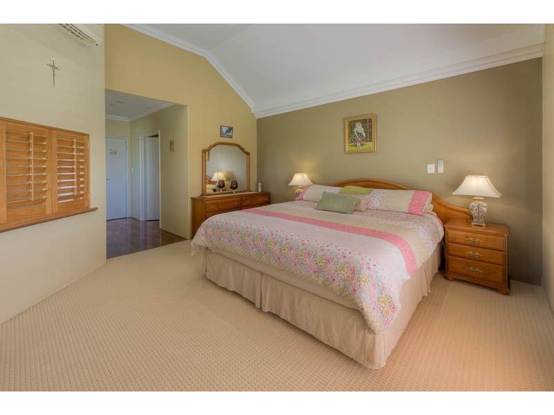 30 Spoonbill Retreat, Wannanup WA 6210