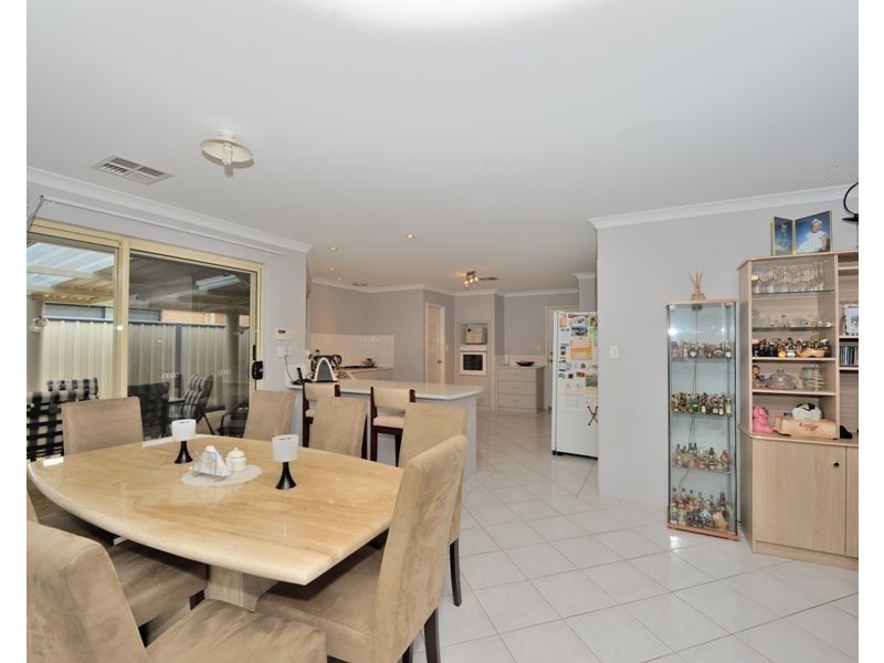 6 Alondro Way, Meadow Springs WA 6210