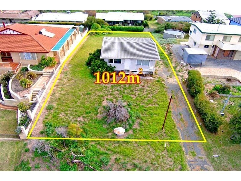 16 Leander Street, Falcon WA 6210