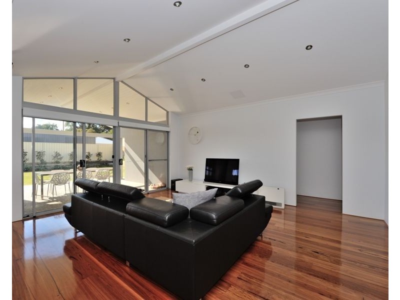 6 Tammin Court, Dawesville WA 6211