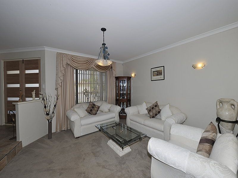 25 Lambrook Mews, Erskine WA 6210