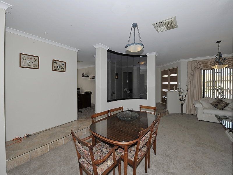 25 Lambrook Mews, Erskine WA 6210