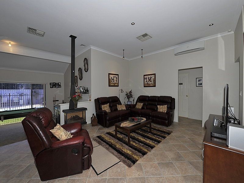 25 Lambrook Mews, Erskine WA 6210