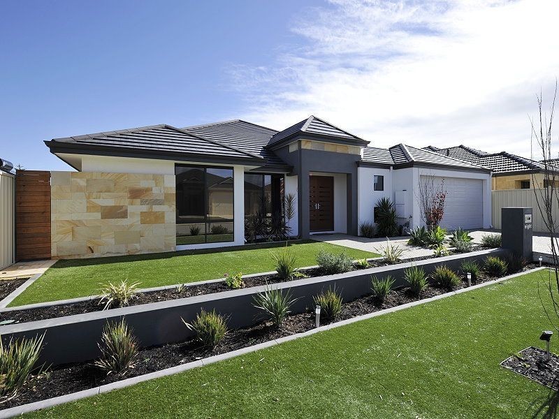 8 Merimbula Way, Secret Harbour WA 6173