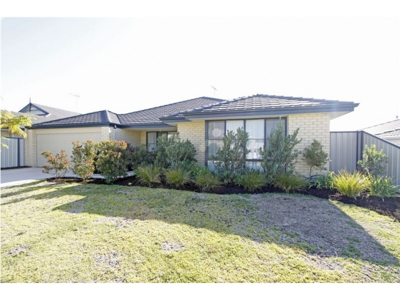 17 Caslano Road, Meadow Springs WA 6210