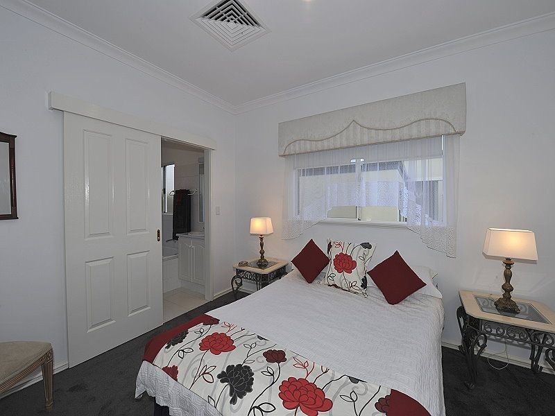 3 Conservation Loop, Erskine WA 6210