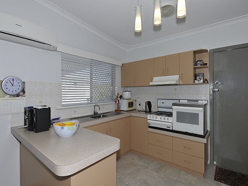 25 Gillark Street, Dudley Park WA 6210