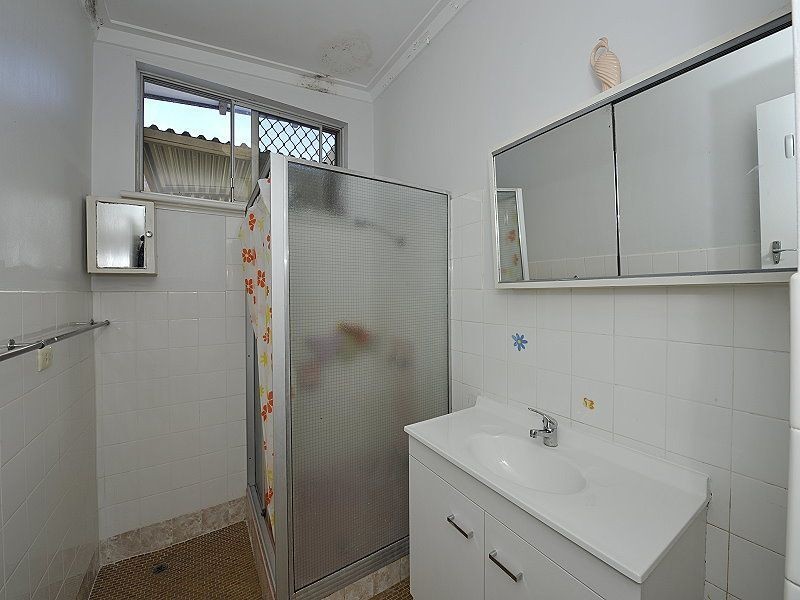 25 Gillark Street, Dudley Park WA 6210