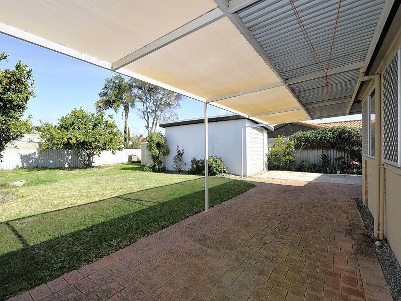 25 Gillark Street, Dudley Park WA 6210