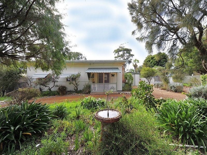 2 Barbara Street, Falcon WA 6210